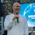 زيدان مرشح بقوة لتدريب منتخب فرنسا بعد مونديال قطر (مواقع التواصل)