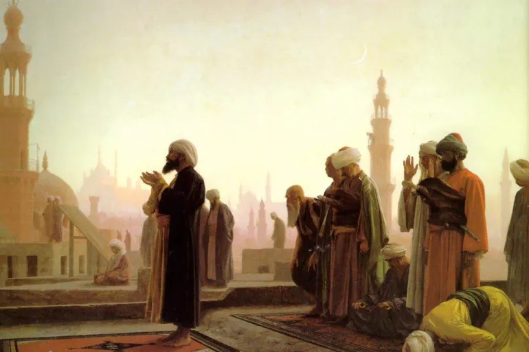 بدأ تاريخ تأدية صلاة التراويح جماعةً في المساجد مع الخليفة عمر الفاروق (ت 23هـ/645م) رضي الله عنه؛ إذ ارتأى أن تكون صلاة جماعية مسجدية بدلا من إقامتها في البيوت، وكان هدفه أن يجمع جماعة المسلمين على قارئ واحد، فعمَّمَ العمل بذلك في بلدان الخلافة.