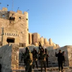 جانب من قوات المعارضة السورية في مدينة حلب (وكالة الأناضول)