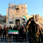هيئة تحرير الشام قالت إنها ستسلم حلب لإدارة مدنية (الأناضول)