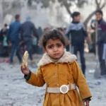 قال تقرير غارديان إن أطفال غزة يواجهون أضرارا نفسية وجسدية جسيمة جراء العدوان الإسرائيلي على القطاع (الفرنسية)