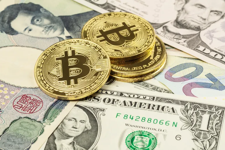 البيتكوين أصبحت منافسة للعملات التقليدية (شترستوك)