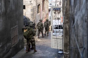 قوات الاحتلال تشن حملة عسكرية على مدينة جنين ومخيمها (الصحافة الإسرائيلية)