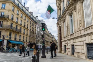 مبنى السفارة الجزائرية في باريس (الأوروبية)