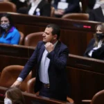 عودة خلال افتتاح جلسات الكنيست بالقدس المحتلة عام 2021 (رويترز-أرشيف)