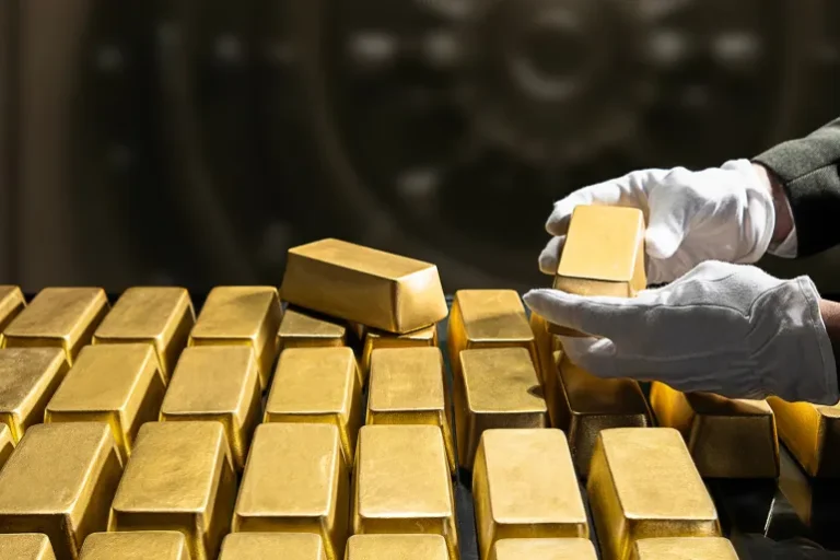 يعتمد الاقتصاد في مالي بشكل كبير على إنتاج الذهب (الجزيرة)