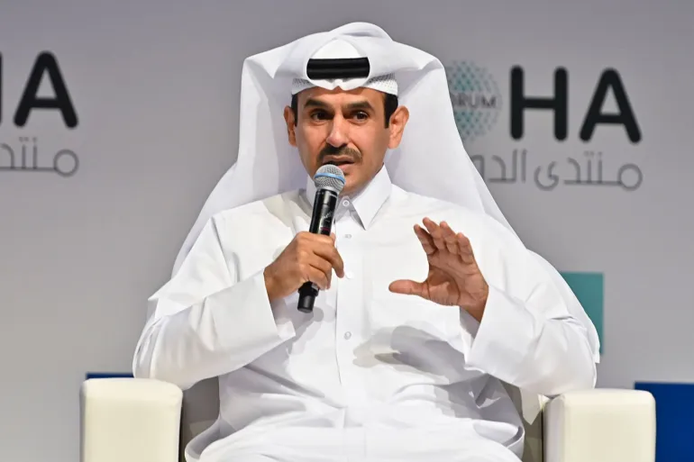 الكعبي استبعد أن تتمكن بلاده من مواصلة تصدير الغاز المسال إلى الاتحاد الأوروبي إذا لم يتم تعديل أو إلغاء قانون الاستدامة (الجزيرة)