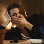 التأثير السلبي لقلة ضوء النهار لا يقتصر على انخفاض مستويات الطاقة فحسب، بل يمتد أيضا إلى الصحة النفسية (فري بيك)