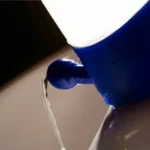 دش الأنف يتمتع بفوائد عديدة ويمكنه تخفيف أعراض التهاب الجيوب الأنفية والحساسية ونزلات البرد والإنفلونزا (الألمانية)
