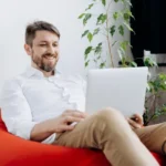 الجلوس.. العدو الخفي لنمط الحياة الحديث (بيكسلز)