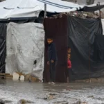 نشرت صحيفة واشنطن بوست الأميركية تقريرا جاء فيه أن خطة الرئيس الأميركي دونالد ترامب لنشر قوة دولية في قطاع غزة تواجه صعوبات متزايدة